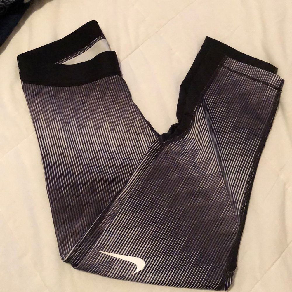 Nike pro leggings